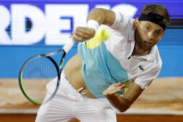 KRAJINOVIĆ S POLA MUKE DO DRUGOG KOLA: Basilašvili predao meč Srbinu na startu Monte Karla!