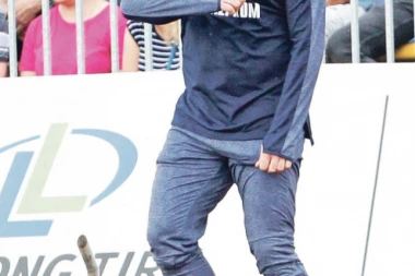 "Nema čistke u klubu, odlasci samo u interesu kluba"