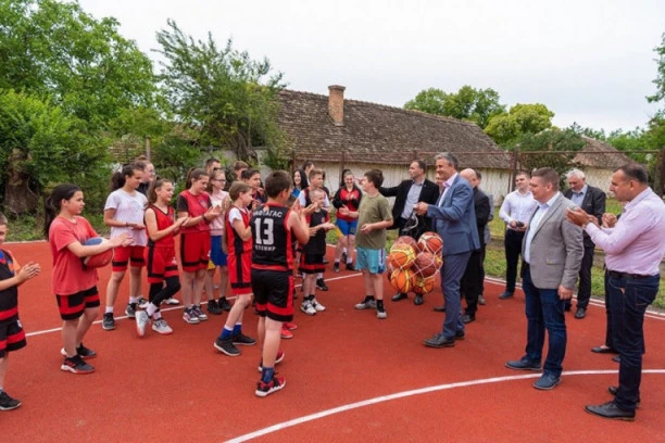 Legenda odbojke, Vladimir Batez za "Srpski telegraf": Da sportisti imaju najbolje uslove!