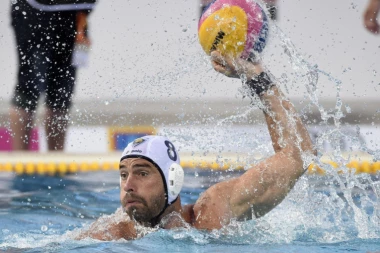 Danilo Ikodinović neutešan: Preminuo legendarni vaterpolo reprezentativac Mađarske