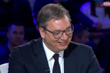 Sve ste nam uzeli, samo ste nam Željka Mitrovića ostavili! Vučić ispričao vic i nasmejao sve u studiju!