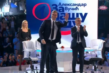 VUČIĆEVO ZAVRŠNO OBRAĆANJE NA TV PINK: Penzije 2025. godine 440, a prosečna plata 900 EVRA!