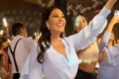 Cecin prvi izlazak nakon što je pobedila koronu: Pevačica se ludo provodila, a onda je stiglo iznenađenje koje ju je ganulo!
