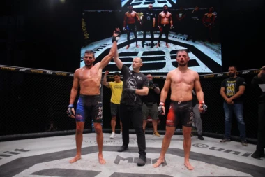 (FOTO) Održan MMA spektakl u Odžacima, prvi nakon korone