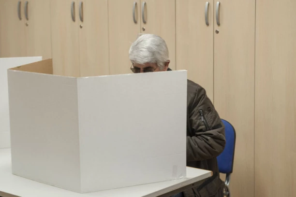 Poverenik Srpske napredne stranke za Šabac podneo prigovor Gradskoj izbornoj komisiji