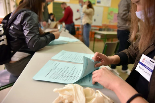 RIK: Počinje štampanje GLASAČKIH LISTIĆA!