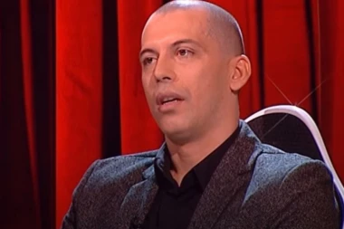 JEZIVE SCENE IZ TOPALKOVOG DOMA: Nevreme napravilo ogromnu štetu, pevač van sebe!