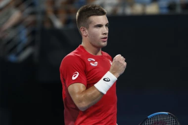 OPORAVIO SE: Borna Ćorić negativan na koronavirus!