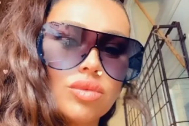 Stanija otkrila kome je dala glas?! Dvosmislena poruka starlete na izborima!