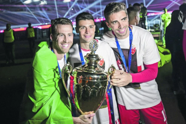 Zvezdin stranac ide u Grčku: Aris dobio veliku konkurenciju iz Atine koju predvodi Srbin!