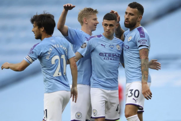 Sudija pogurao Siti u polufinale FA Kupa!