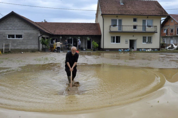 (FOTO) Tužna slika Srbije: Požega skroz pod VODOM!