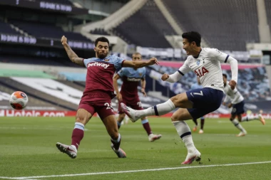 Vest Hem neće produžiti ugovor sa trojicom igrača