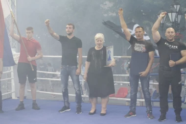 Veljko uveličao memorijal Miroslav Gucunja: Srpski bokser će od naredne sezone u Superligi Srbije boksovati za Sombor!
