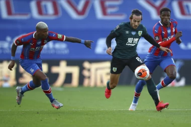 Minimalac Barnlija protiv Milivojevićevog Palasa!