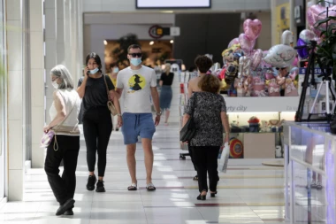 OD PONOĆI NA SNAZI NOVE MERE PROTIV KORONE! Odnose se na okupljanje onih koji imaju digitalnu potvrdu!