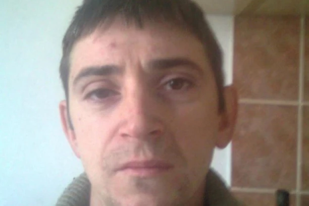 Čestit momak koga celo selo oplakuje: Dejan Čarkić izgubio je život padom sa skele, a svi ga pamte po jednom gestu!