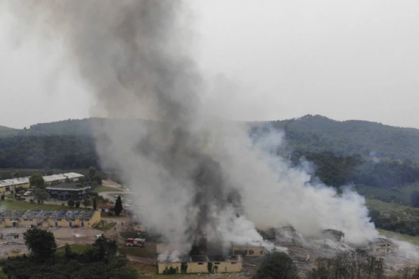 (VIDEO, FOTO) HAVARIJA U TURSKOJ: Fabrika vatrometa odletela u vazduh, ima MRTVIH, eksplozija se čula desetinama kilometara dalje!