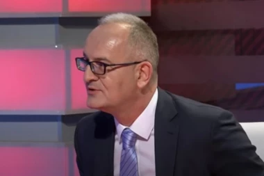 SKANDAL NA JAVNOM SERVISU CRNE GORE: Voditelj vređao Srbe, pa uporedio Svetog Savu sa Hitlerom?!