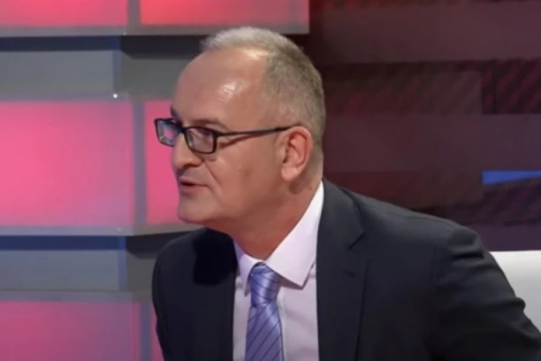 SKANDAL NA JAVNOM SERVISU CRNE GORE: Voditelj vređao Srbe, pa uporedio Svetog Savu sa Hitlerom?!