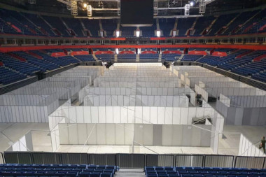SMEŠTENO SAMO 80 PACIJENATA: Vesić otkrio kako sada izgleda Arena i kada možemo da očekujemo prve koncerte!