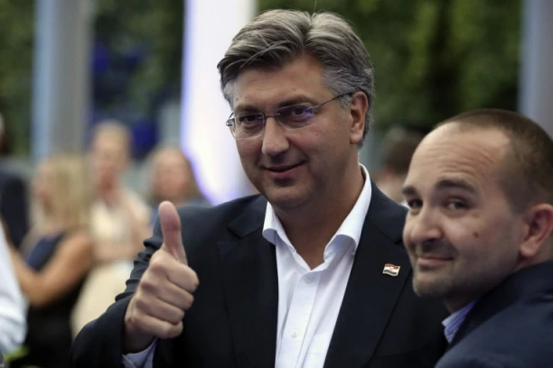 OGLASIO SE PLENKOVIĆ: Ambasadorka će biti na sigurnom, napustila je Kijev