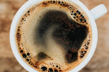 Metoda za detoksikaciju organizma popularna u Rusiji: Klistiranje kafom čisti jetru od otrova?!