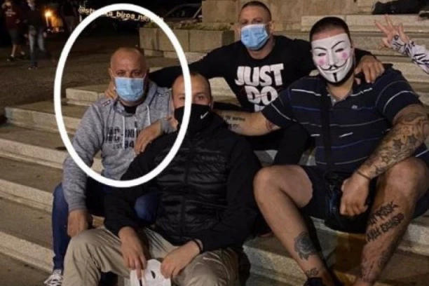 RASKRINKAN! Milov pajtos pravio haos ispred Skupštine