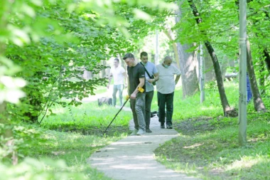 Ubijeni supružnici u Vranjskoj banji NISU sahranjeni zajedno! Brankičina majka neutešna: Pričala sam joj da on nije prilika za nju...