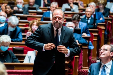 ČUVENI PRAVNIK PREUZEO VAŽNU FUNKCIJU: Terzin advokat ministar pravde!