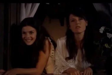 (FOTO) JEZIVA ISPOVEST NAŠE POZNATE GLUMICE: Silovao me je moćnik iz domaće filmske industrije - OTKRILA SVE ŠOKANTNE DETALJE ZLOSTAVLJANJA!