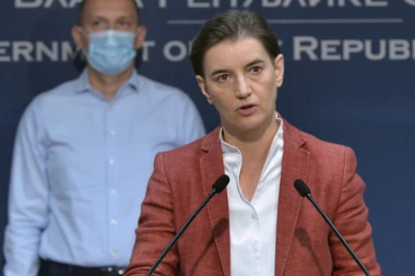 "SVE JE SPREMNO ZA PRELAZAK NA ONLAJN NASTAVU": Premijerka dala svoje mišljenje o ZATVARANJU škola!