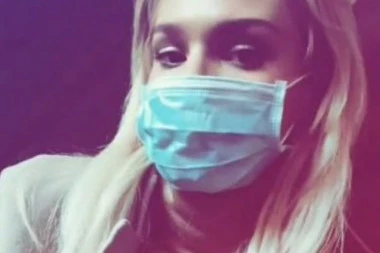 Iz bolesničke postelje pravo u bikini! Lena Kovačević pokazala kako izgleda nakon PAKLA koji je preživela