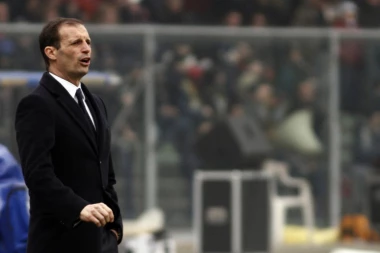 VEST KOJA ĆE UZDRMATI ITALIJU: Alegri stiže na Meacu?