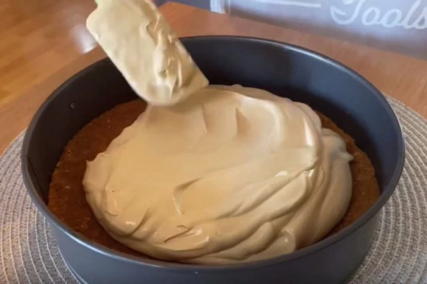 (RECEPT) MODERNA PLAZMA TORTA! Bez pečenja i prevelike muke do odlične poslastice!