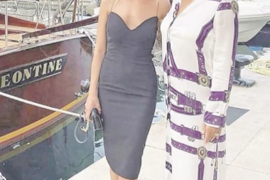 BRENINA SNAJKA U ULOZI VOZAČA: Sandra objavila SNIMAK SA SVEKRVOM KOJA UŽIVA U AUTU! (VIDEO)