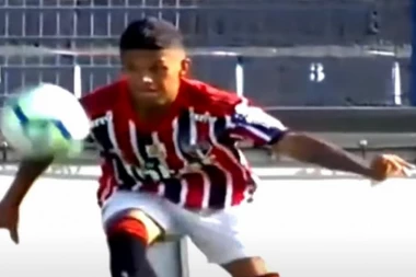 BARSA OTELA TALENTOVANOG BRAZILCA LIVERPULU I ATLETIKU: Da li je ovo napadač za budućnost?