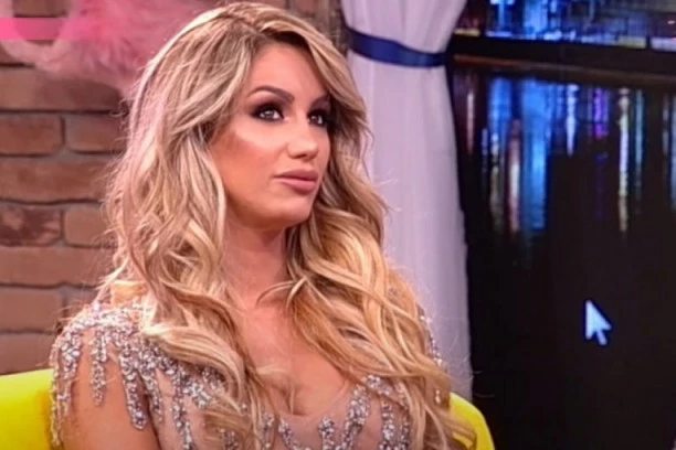 POBEDNICA "ZADRUGE" SPISKALA 50.000 EVRA ZA PAR DANA: Ostala na suvom hlebu, a evo kako je to uspela, SLOŠIĆE VAM SE!