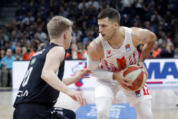 ZVEZDA NIJE SMELA DA GA PUSTI: Monstruozna partija Bilija Berona!