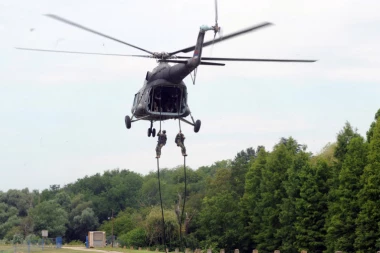 TUGA DO NEBA! Otkriven UZROK SMRTI vojnika: Imao je samo 20 godina, poginuo jer je imao problema sa padobranom