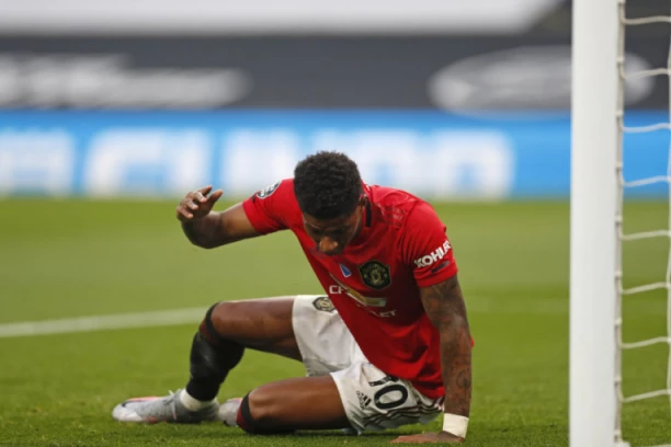 IMA SE, MOŽE SE: Rašford slupao Rols Rojs od 800.000 evra, a sada se vozi u "KUĆI NA TOČKOVIMA"