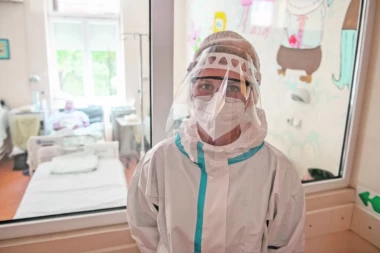 Vanredna situacija u Ljigu: Korona se raširila među zdravstvenim radnicima