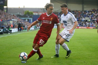 GLEDALI SU U NJEGA KAO U BOGA: Srbin "opametio" šampiona Evrope i Engleske