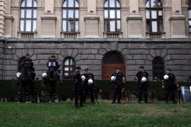 OTKRIVAMO! Strategija rušenja vlasti na ulici: Evo šta je scenario za noć posle izbora