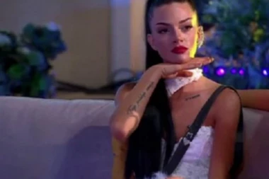 TARA PRIZNALA SVE O PROBLEMIMA SA KOJIMA SE SUOČAVA: Te dijagnoze imam od malena!