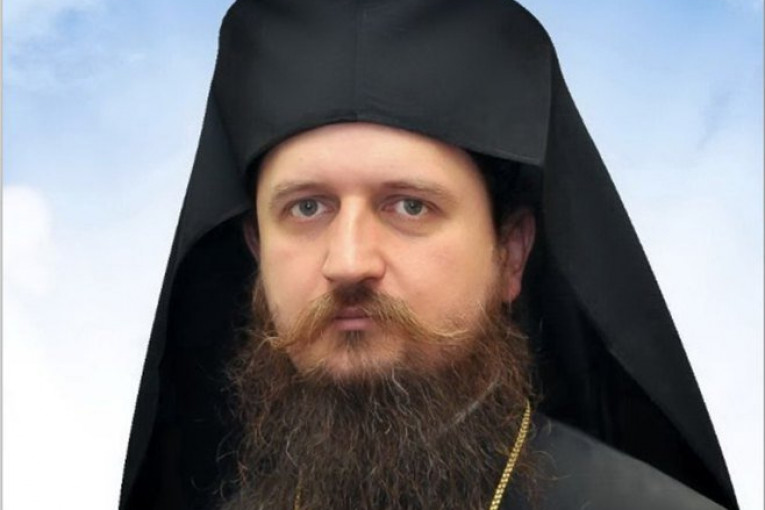 Episkop Sergije: Pozivaju građane na okupljanje, a optužuju vlast za širenje korone