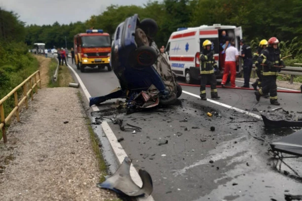 Unuka žene poginule kod Knjaževca šokirana tragedijom koja ih je snašla: Brat je iskusan vozač, ne znamo šta se desilo