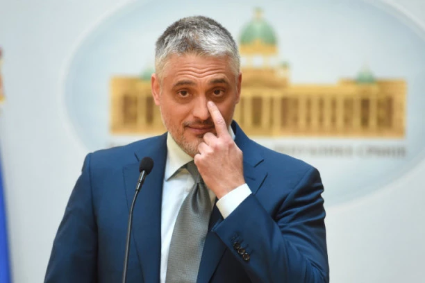 MINISTARSTVO DEMANTUJE NAVODE MEDIJA: Nijedan policijski službenik nije bio sa Čedom u trenutku incidenta!