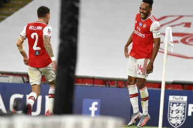 ČUDO NA VEMBLIJU: Obamejang uništio Siti, Arsenal u finalu FA Kupa!