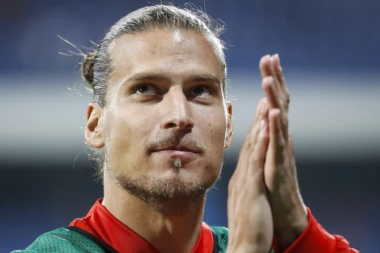 Gori prestonica zbog Aleksandra Prijovića!